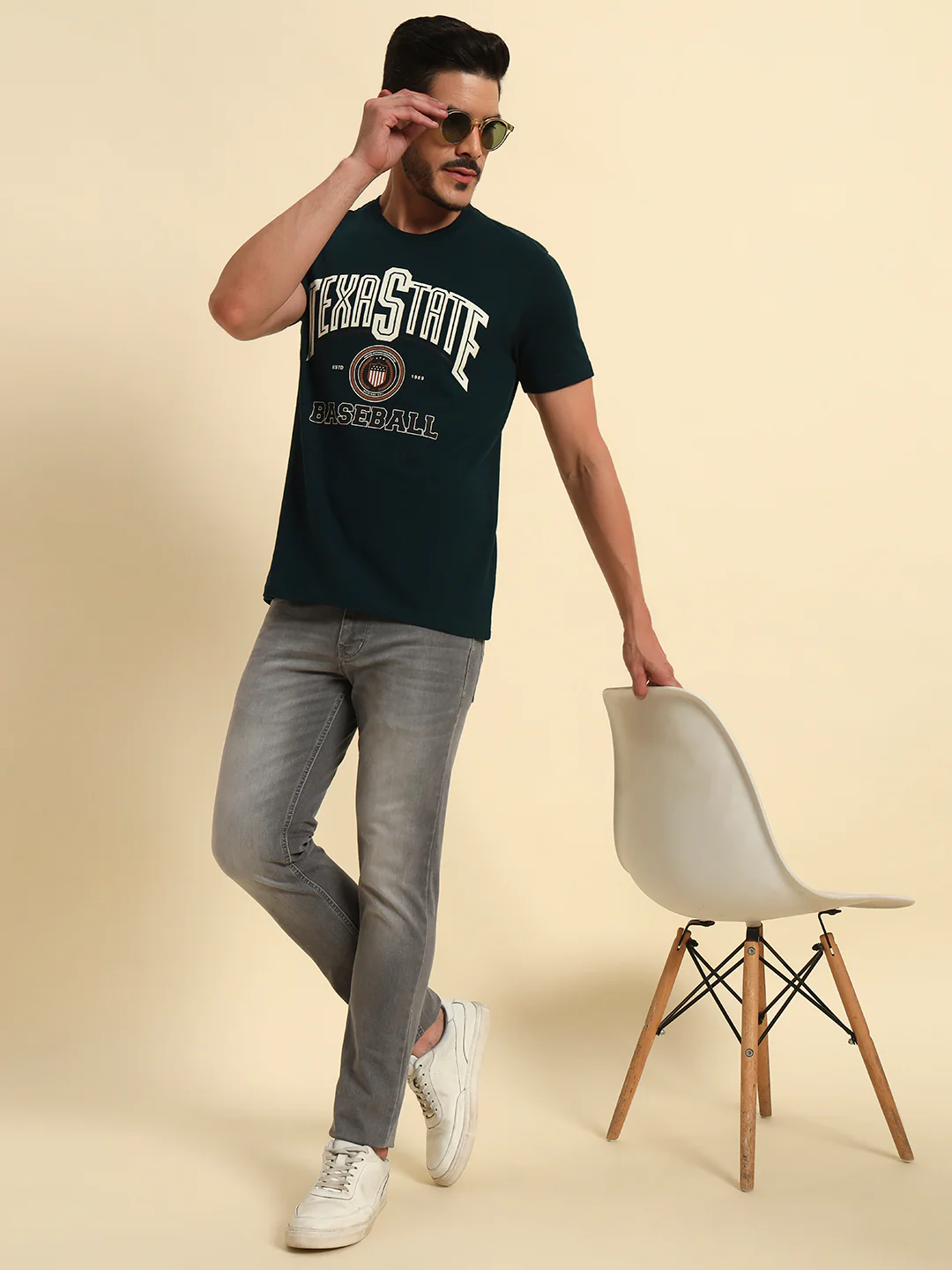 Denim Jeans for Men l Breathable & Soft with Color Fastness Slim Fit Cotton Fabric Solid Pattern Button Closure - Image 9