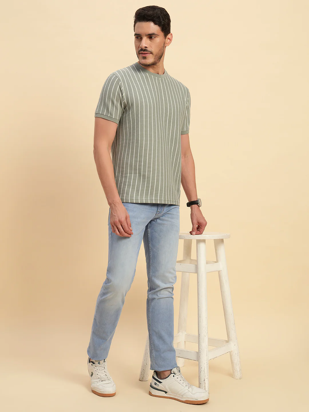 Denim Jeans for Men l Breathable & Soft with Color Fastness Slim Fit Cotton Fabric Solid Pattern Button Closure - Image 3