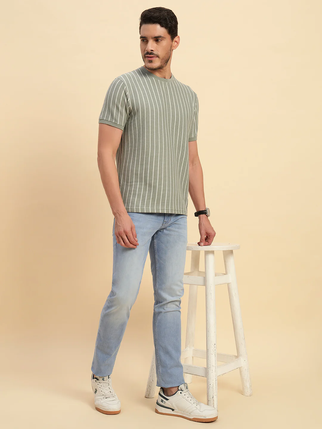 Denim Jeans for Men l Breathable & Soft with Color Fastness Slim Fit Cotton Fabric Solid Pattern Button Closure - Image 4