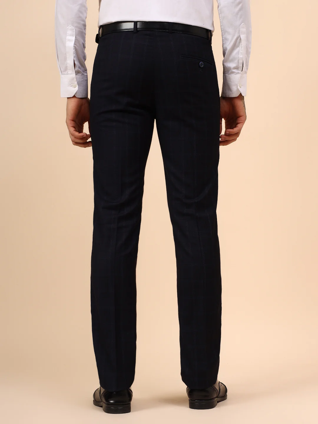 Men's Navy Blue Checkered Non Plated Regular Fit Formal Trouser - Image 6