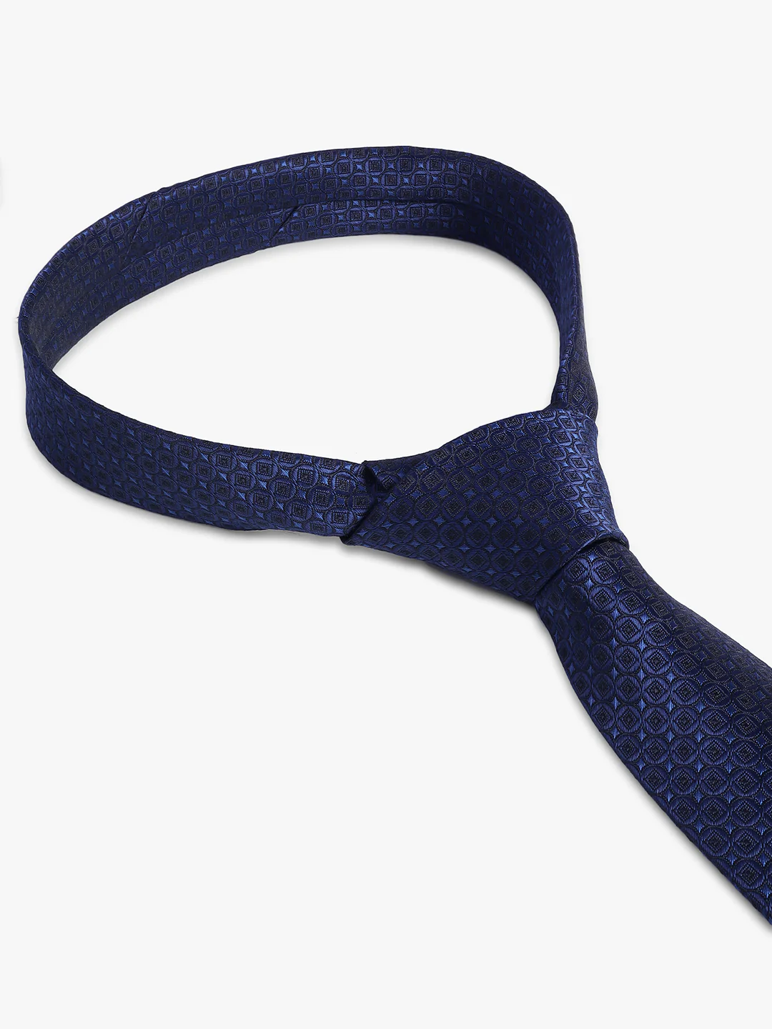 Men's Navy Blue Geometric Printed Broad Tie - Image 6