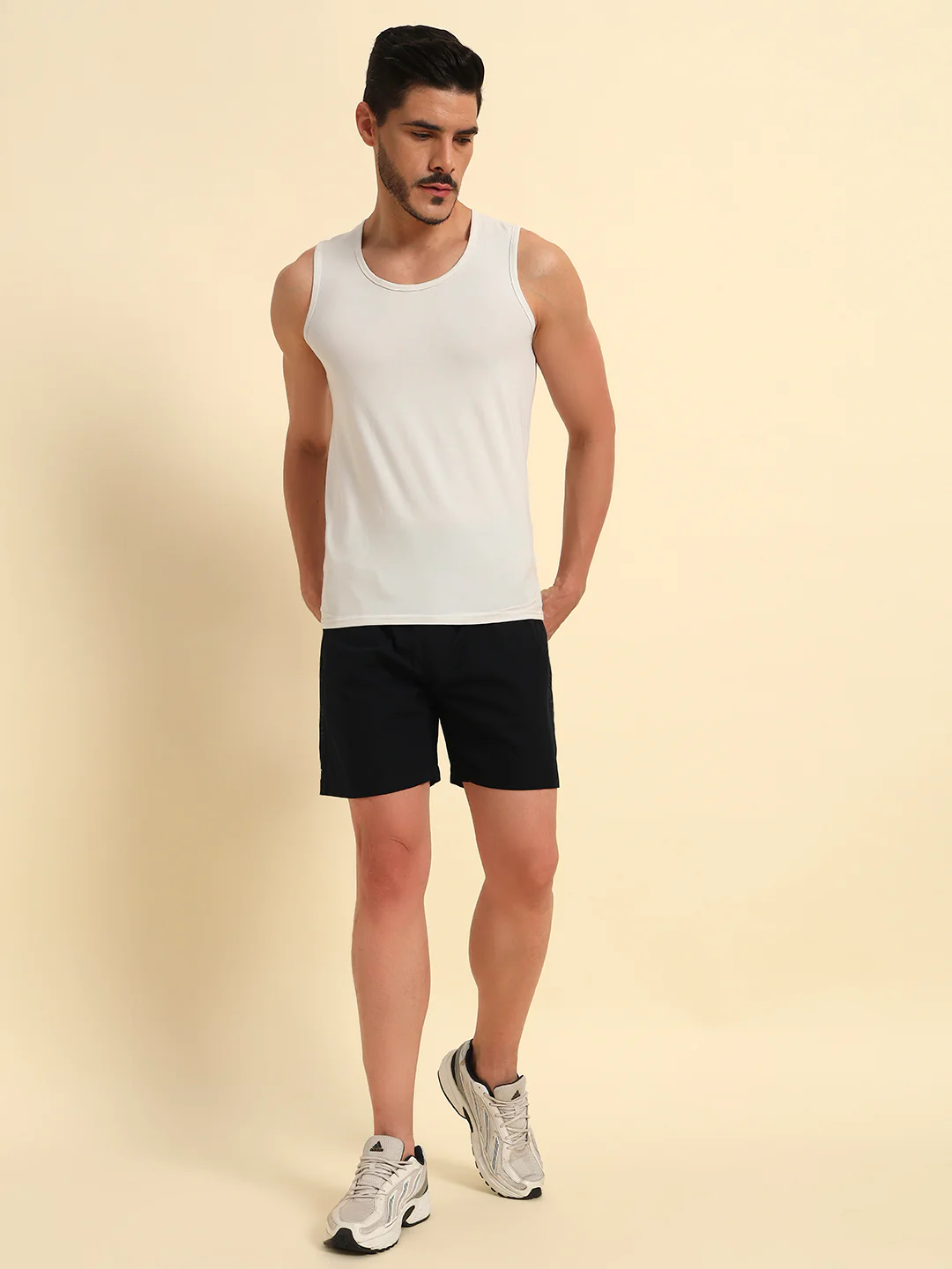 Men's Navy Blue Solid Regular Fit Casual Bermuda - Image 6
