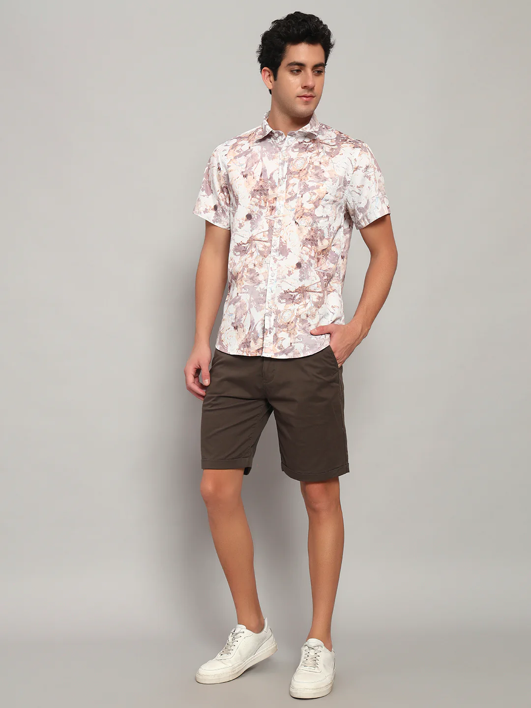 Men's Olive Green Solid Regular Fit Casual Bermuda - Image 7
