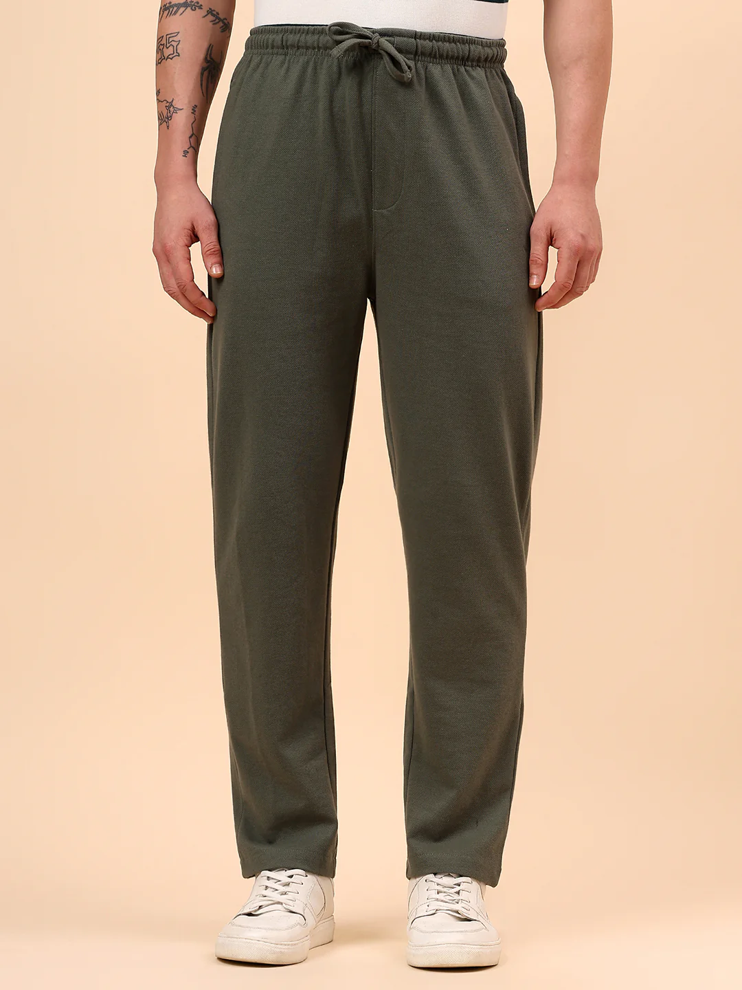 Men's Olive Green Solid Regular Fit Casual Track Pant - Image 4