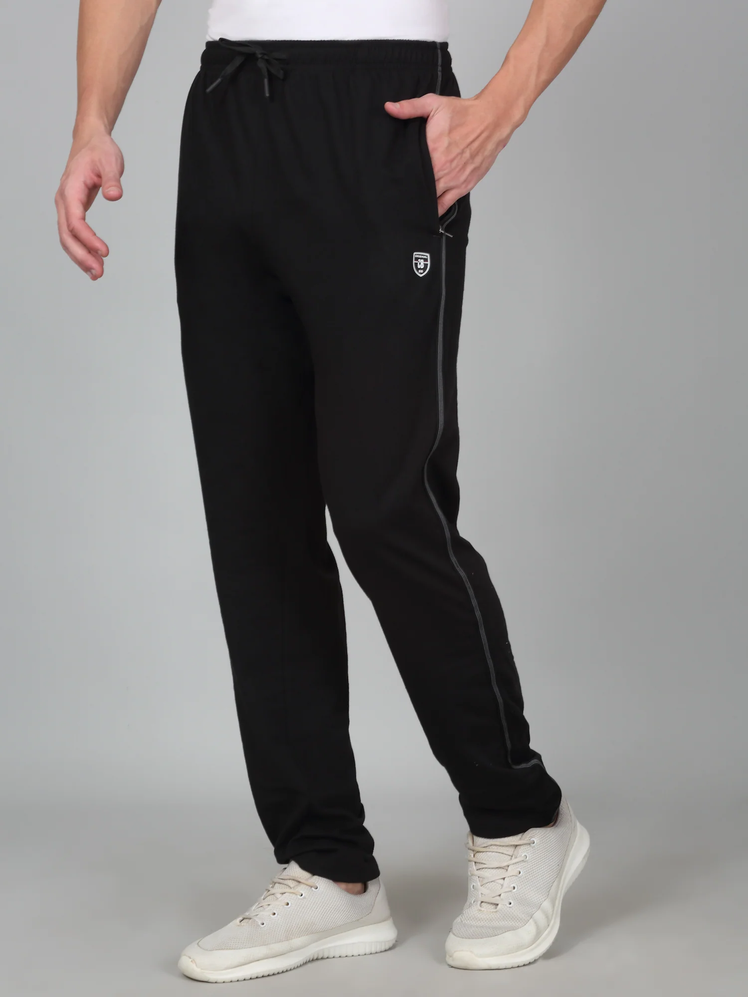 Men's Printed Black Regular Fit Casual Track Pant - Image 3