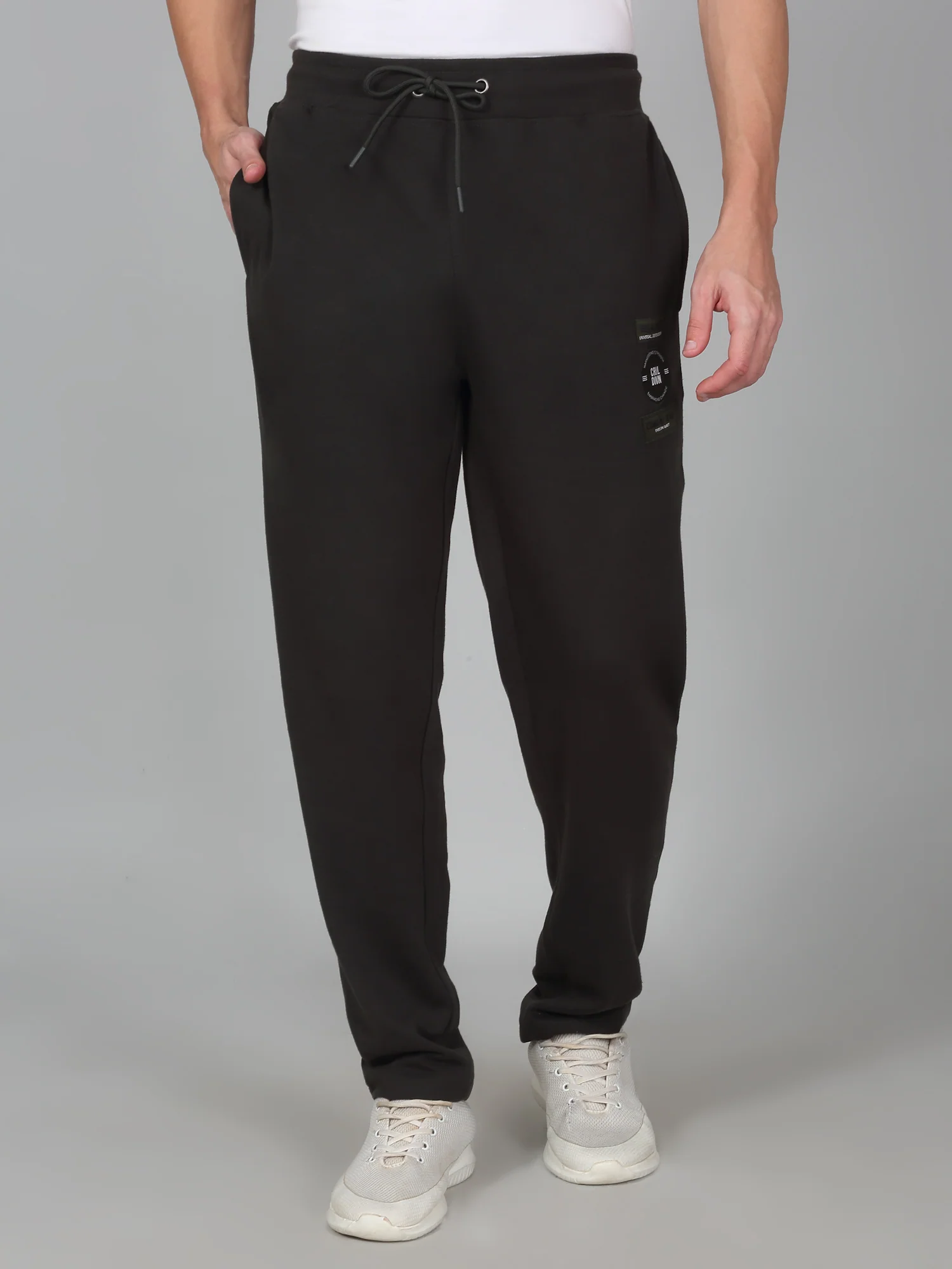 Men's Printed Green Regular Fit Casual Track Pant - Image 2
