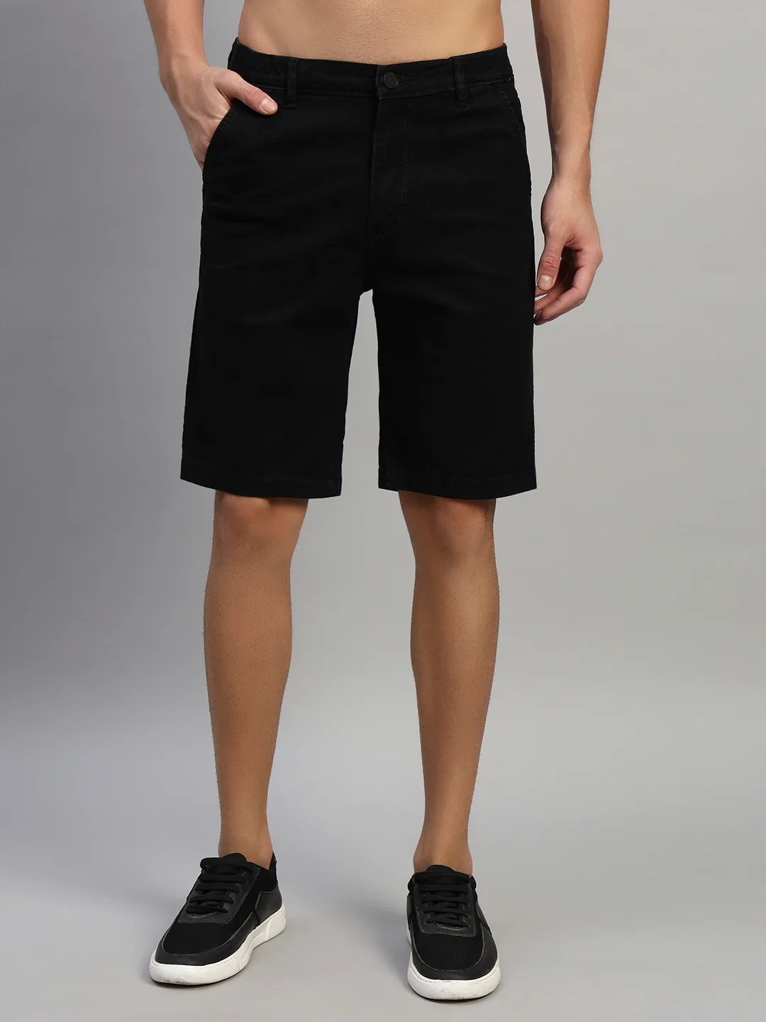 Men's Solid Black Regular Fit Casual Bermuda - Image 4