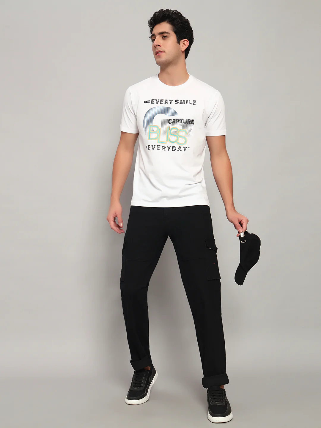 Men's Solid Black Regular Fit Casual Cargo - Image 5