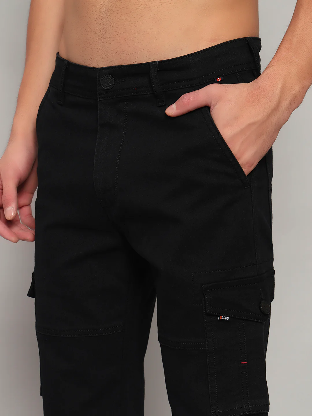 Men's Solid Black Regular Fit Casual Cargo - Image 9