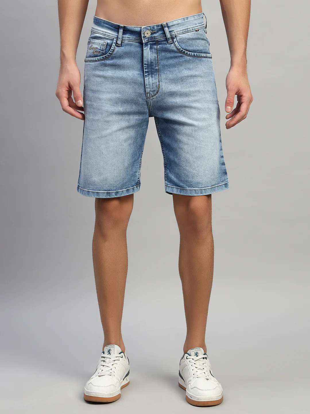 Men's Solid Denim Blue Regular Fit Casual Bermuda - Image 4