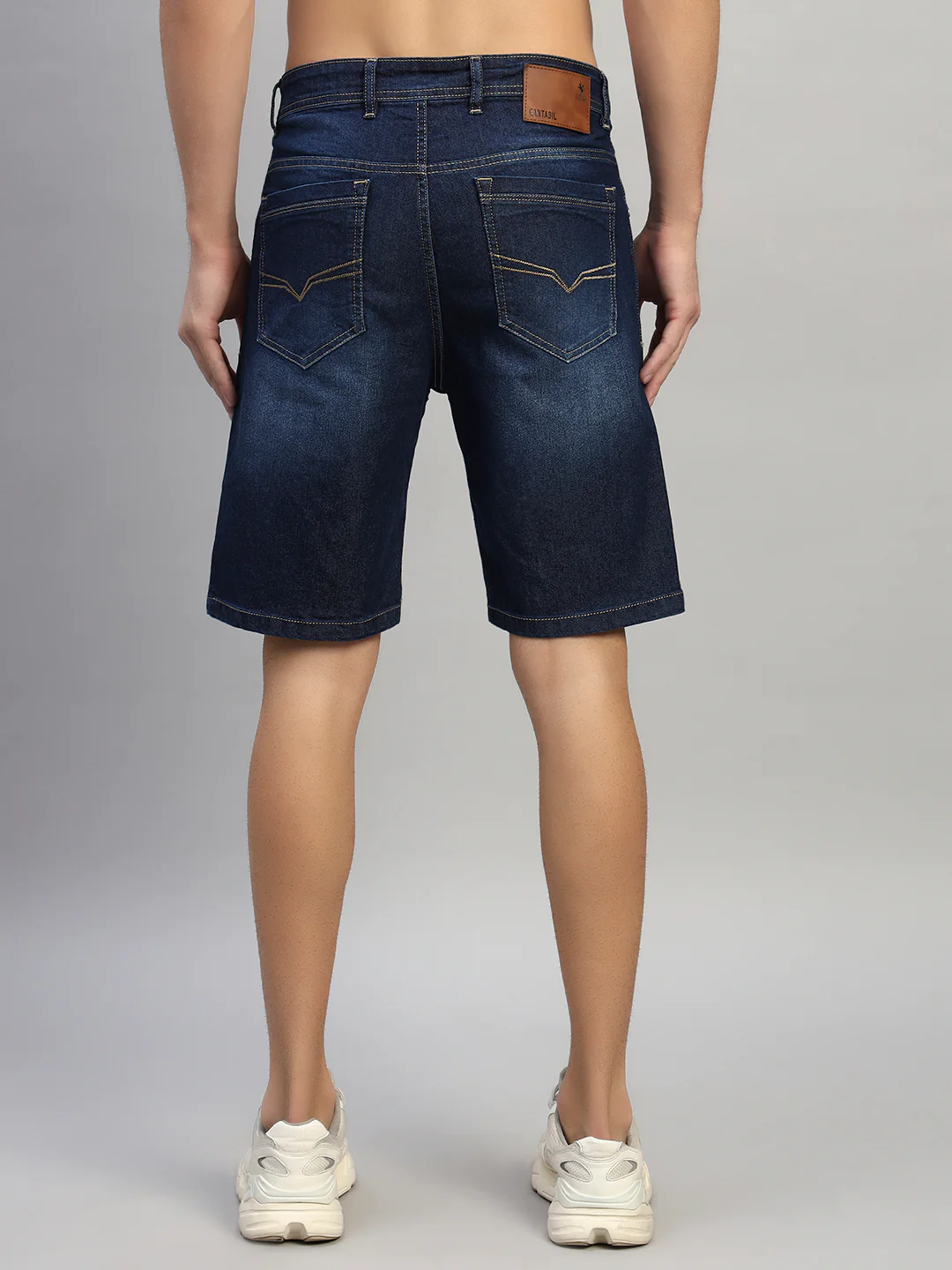 Men's Solid Denim Blue Regular Fit Casual Bermuda - Image 4