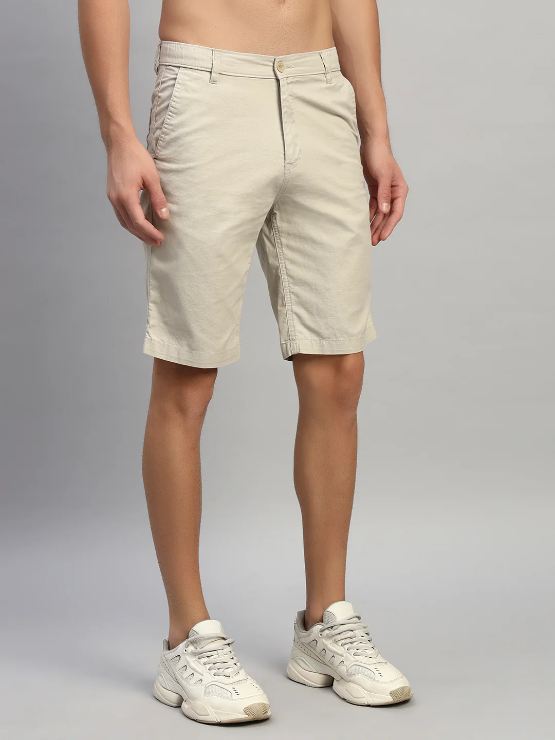Men's Solid Fawn Regular Fit Casual Bermuda - Image 4