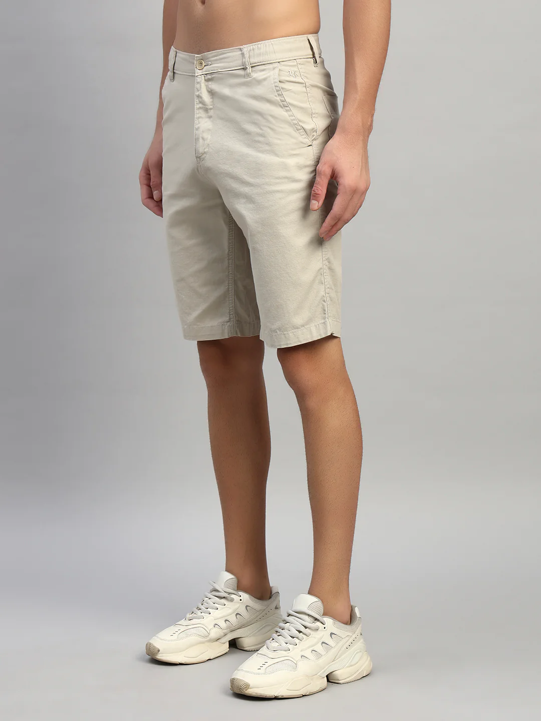 Men's Solid Fawn Regular Fit Casual Bermuda - Image 6