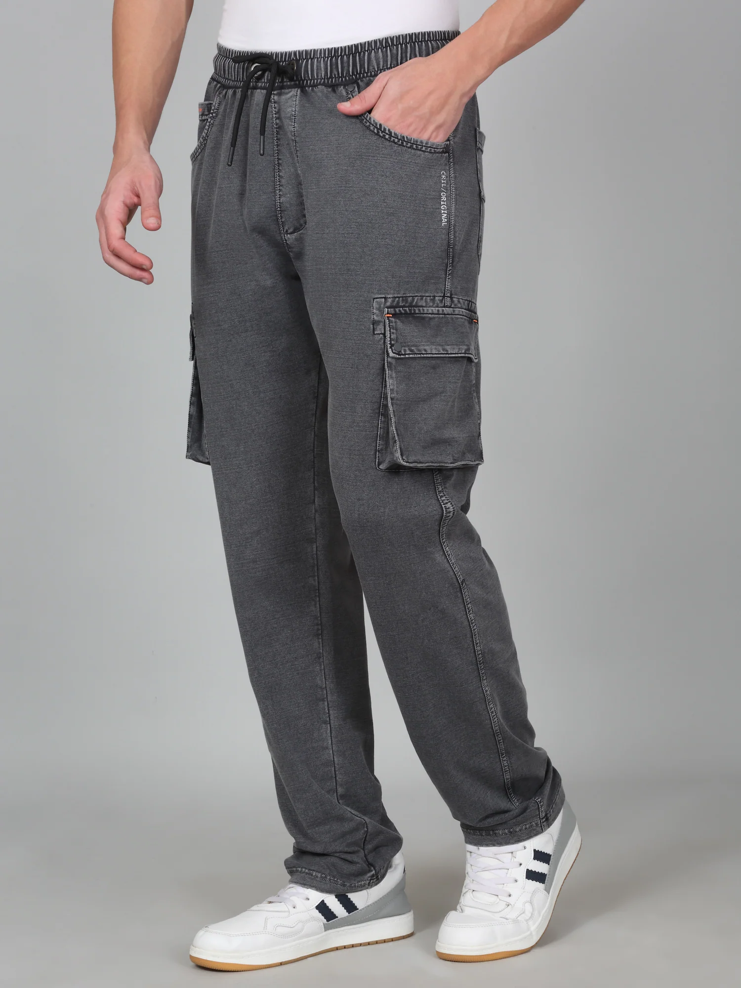 Men's Solid Grey Regular Fit Casual Cargo - Image 3