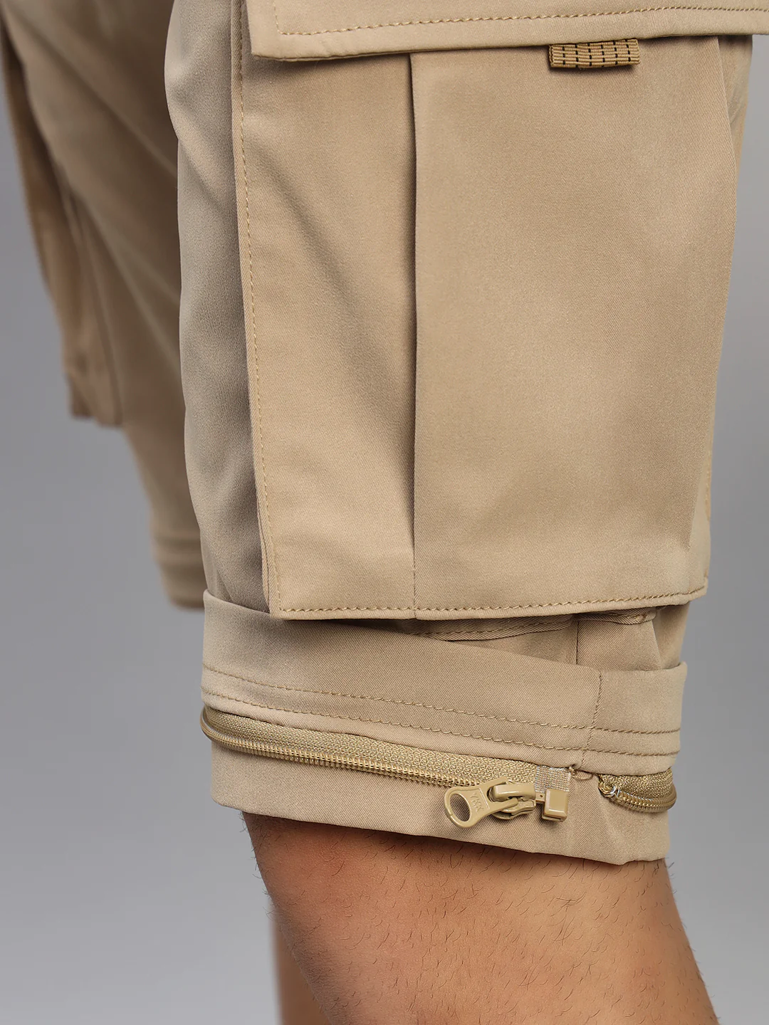 Men's Solid Khaki Regular Fit Casual Cargo - Image 9