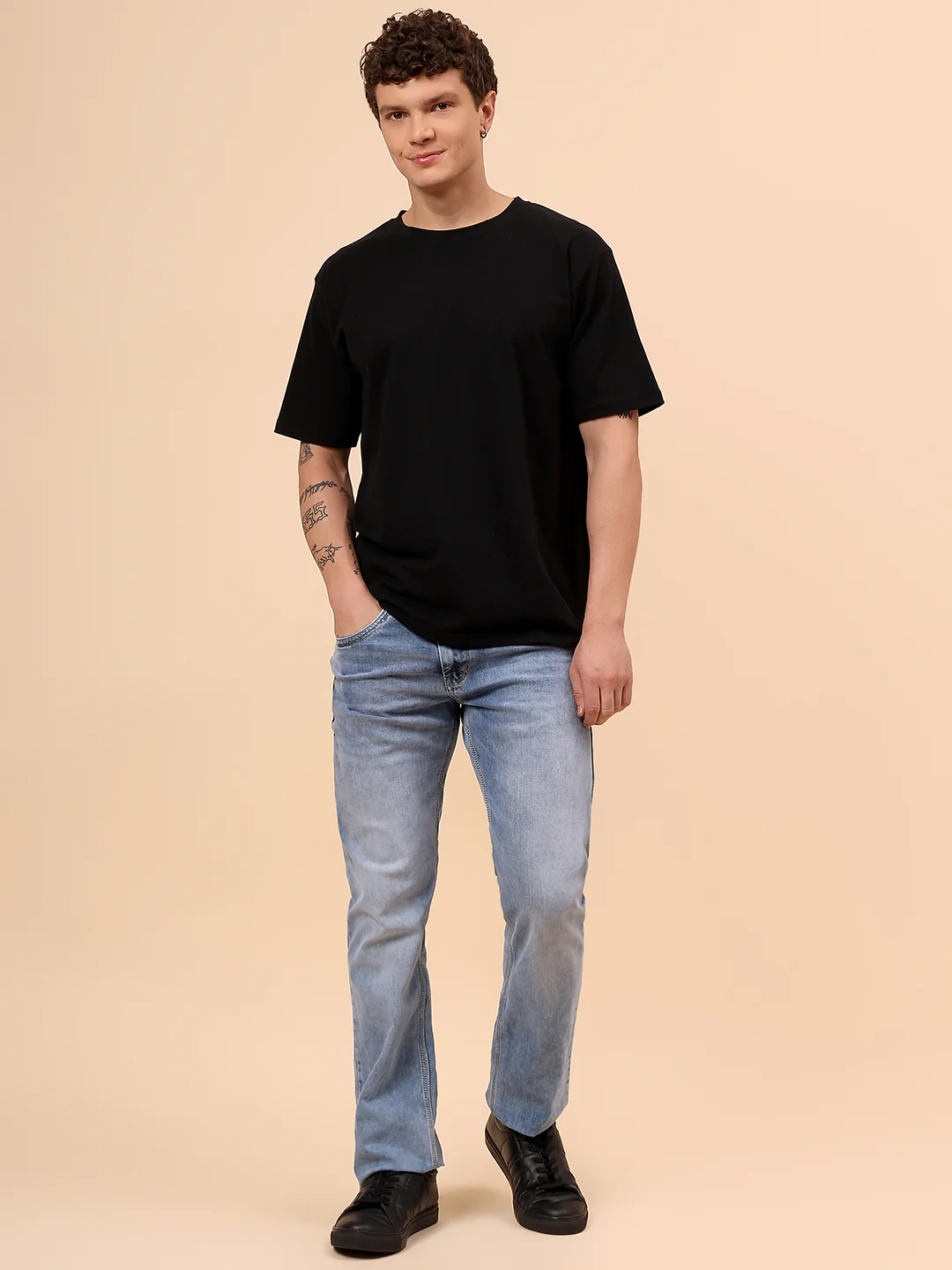 Denim Jeans for Men l Breathable & Soft with Color Fastness Straight Fit Cotton Fabric Solid Pattern Button Closure - Image 2