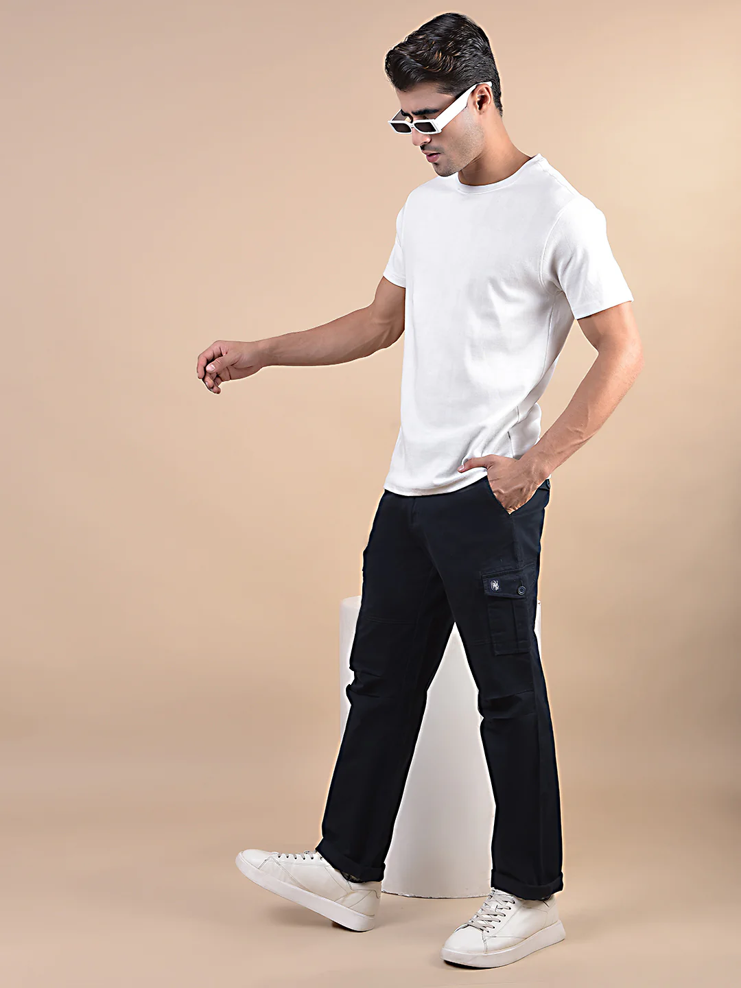 Men's Solid Navy Blue Regular Fit Casual Cargo - Image 3