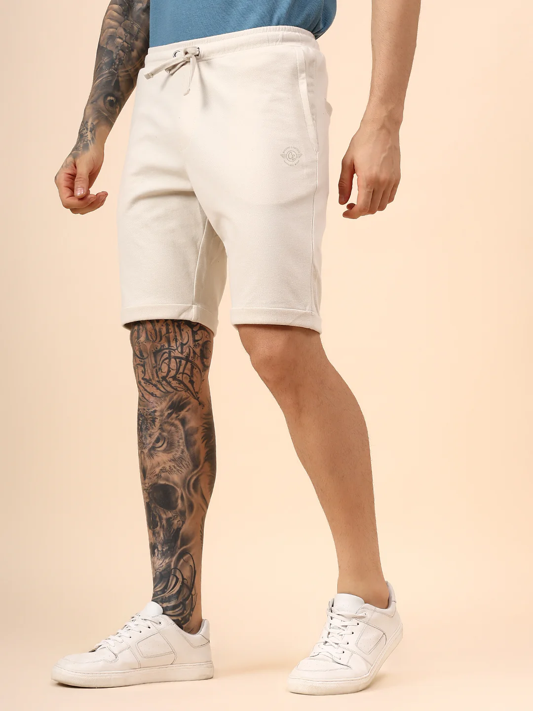 Men's Solid Off White Regular Fit Casual Bermuda - Image 6