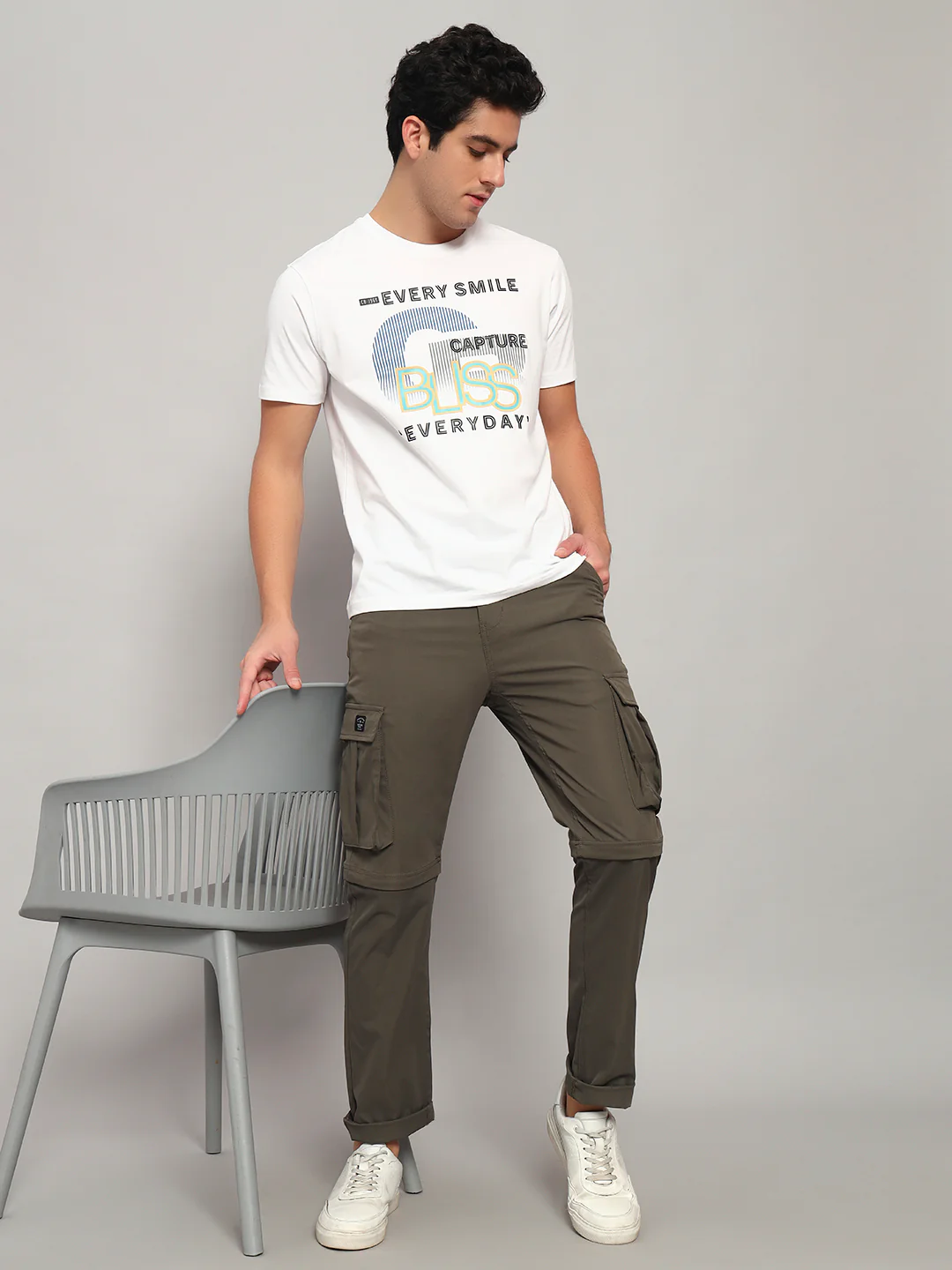 Men's Solid Olive Green Regular Fit Casual Cargo - Image 8