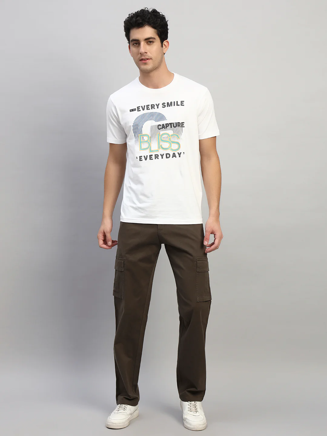 Men's Solid Olive Green Regular Fit Casual Cargo - Image 9