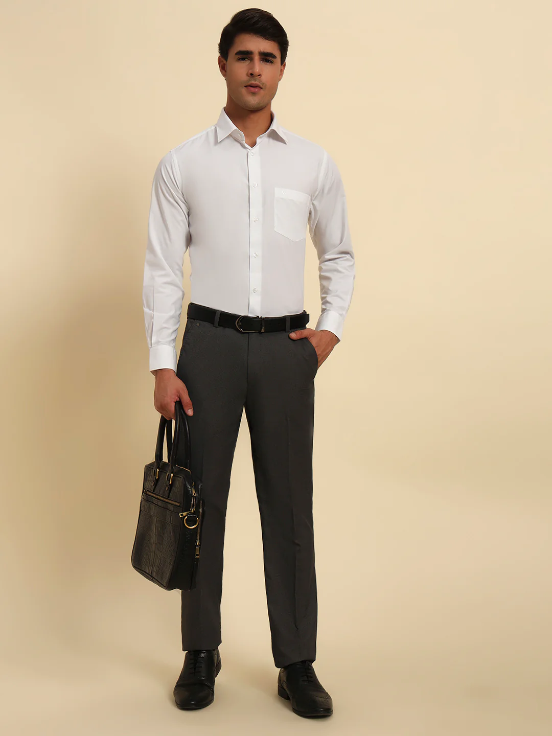 Formal Shirt for Men l Breathable & Soft with Color Fastness Regular Fit Spread Collar Neck Poly Cotton Fabric Solid Pattern - Image 3
