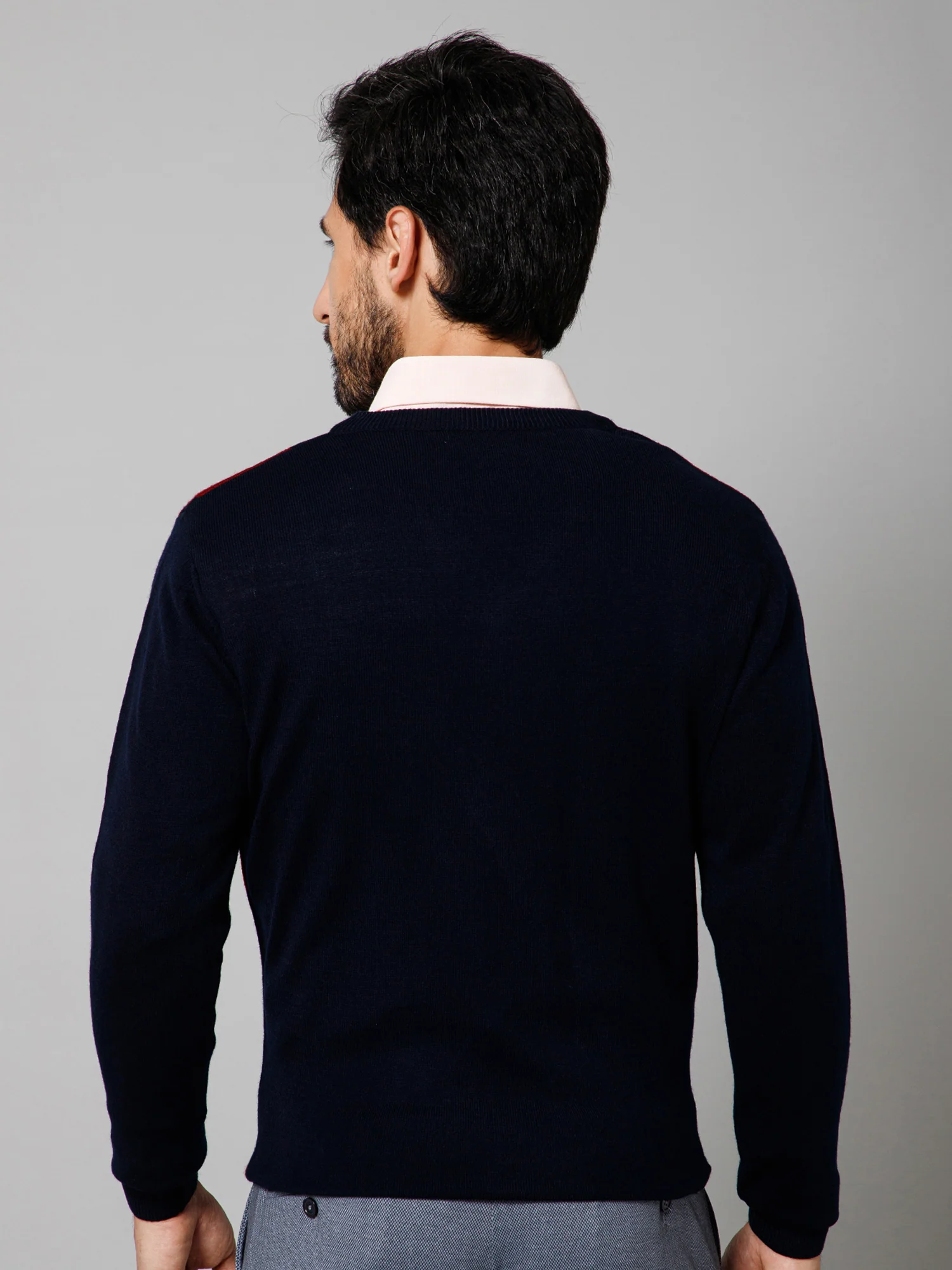 Sweater for Men l Winter Wear Acrylic Fabric Pull-On Closure V-Neck Regular Fit Color Block Pattern - Image 6