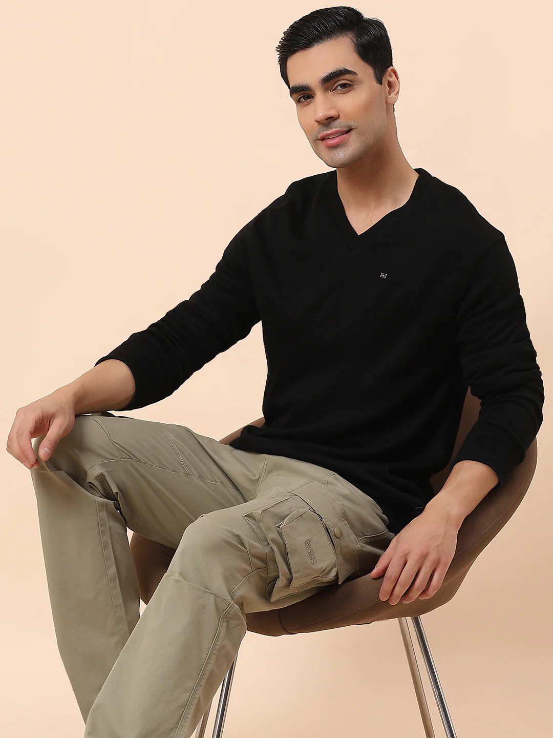 Sweater for Men | Winter Wear Acrylic Fabric Pull-On Closure V-Neck Regular Fit Solid Pattern - Image 2