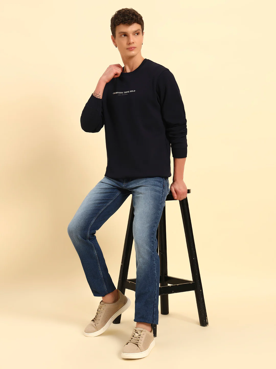 Sweatshirt for Men | Winter Wear Fleece Fabric Pull-On Closure Round Neck Regular Fit Solid Pattern - Image 9