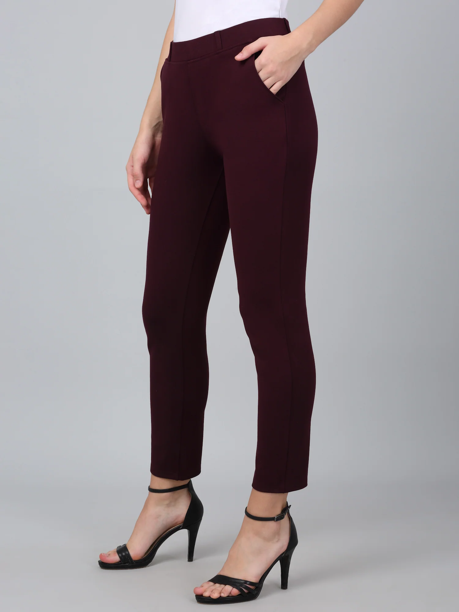 Wine Solid Ankle Length Regular Fit Jegging For Women - Image 3