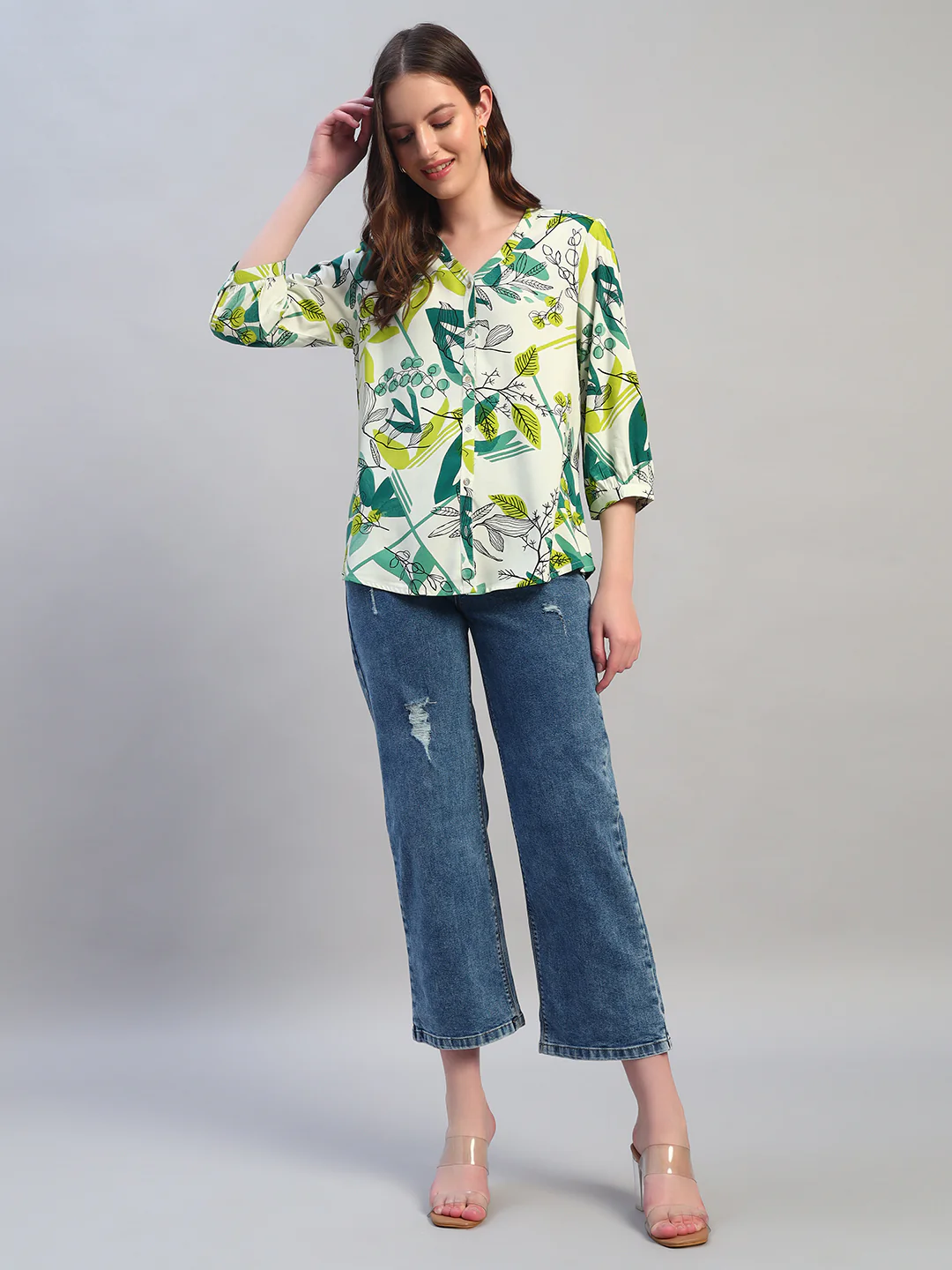 Women Green Printed V-Neck 3/4th Sleeves Casual Tunic - Image 6