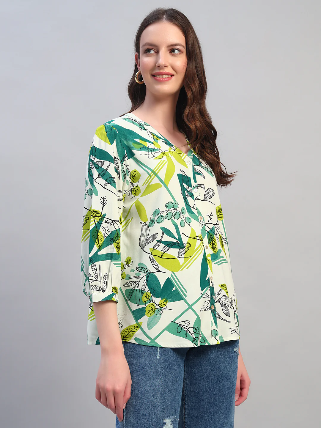 Women Green Printed V-Neck 3/4th Sleeves Casual Tunic - Image 7