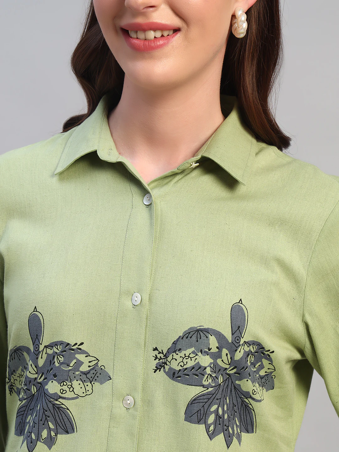 Women Light Green Solid 3/4th Sleeves Casual Long Tunic - Image 6