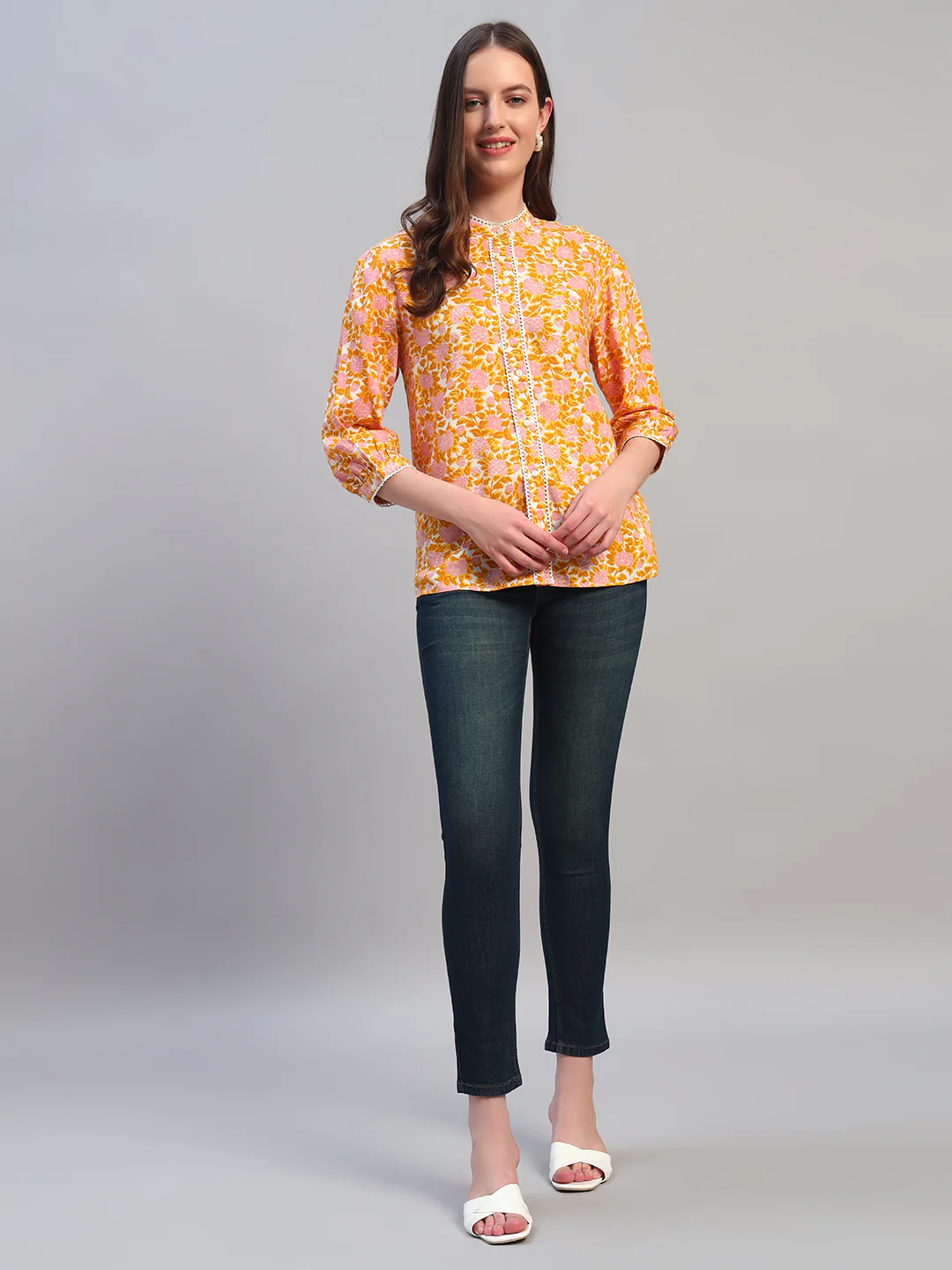 Women Mustard Printed Round Neck 3/4th Sleeves Casual Top - Image 2