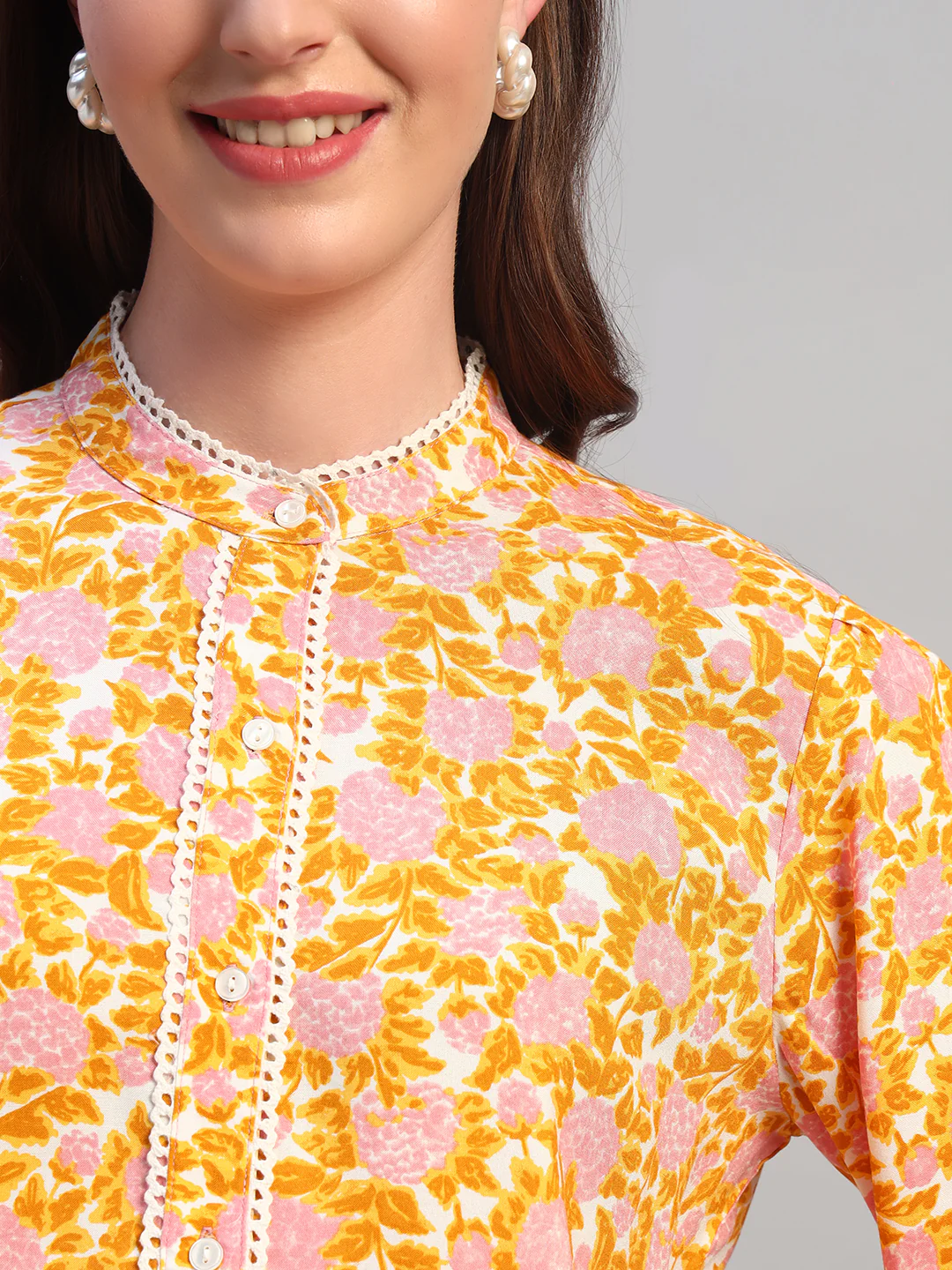 Women Mustard Printed Round Neck 3/4th Sleeves Casual Top - Image 8