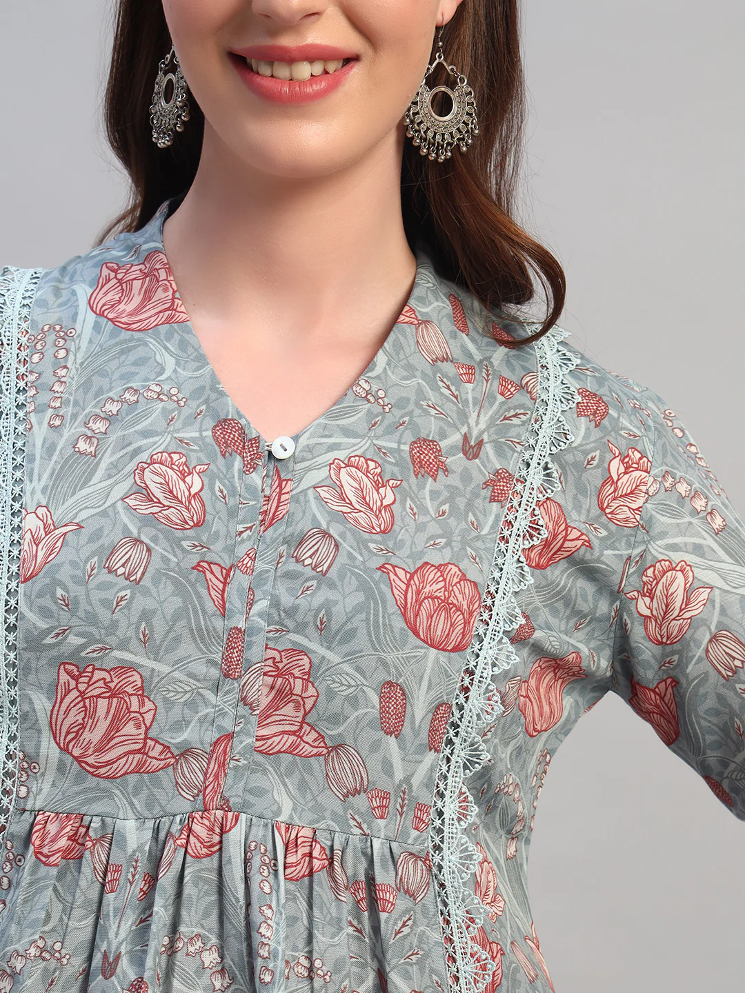Women Printed Blue 3/4th Sleeves Regular Fit Short Kurti - Image 8