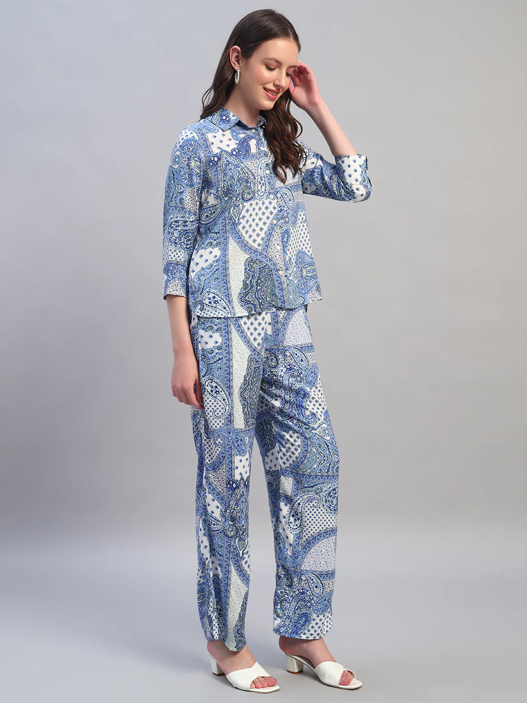Women Printed Blue Shirt Collar 3/4th Sleeves Regular Fit  Co-Ord-Set - Image 5
