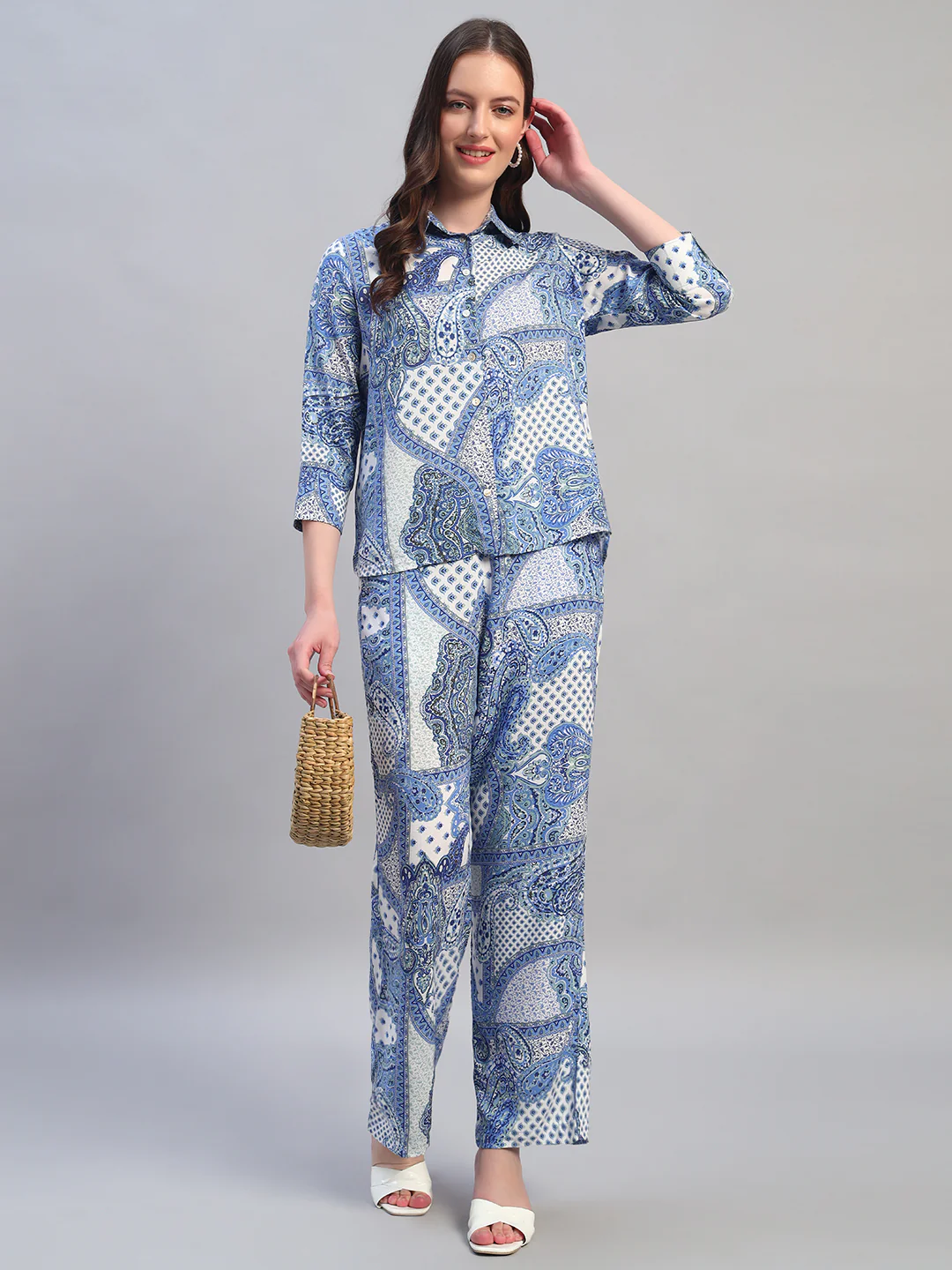 Women Printed Blue Shirt Collar 3/4th Sleeves Regular Fit  Co-Ord-Set - Image 8