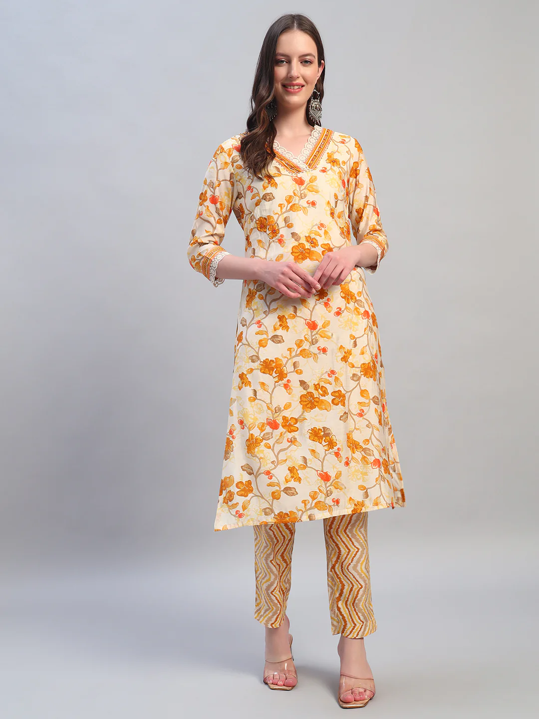 Women Printed Mustard V-Neck 3/4th Sleeves Kurti Plazzo Set - Image 2