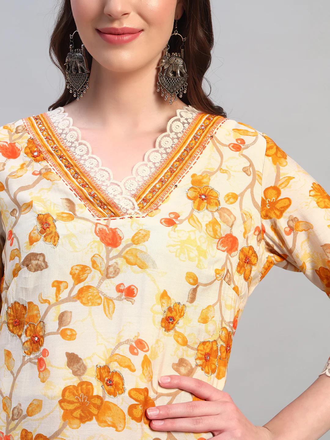 Women Printed Mustard V-Neck 3/4th Sleeves Kurti Plazzo Set - Image 6