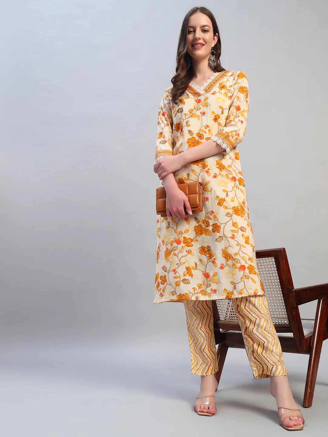 Women Printed Mustard V-Neck 3/4th Sleeves Kurti Plazzo Set - Image 8