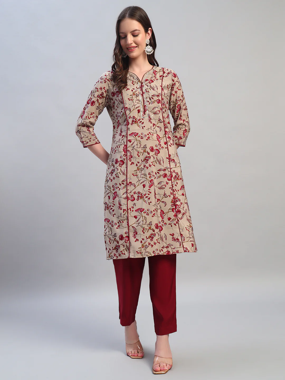 Women Printed Wine V-Neck 3/4th Sleeves Kurti Plazzo Set - Image 2