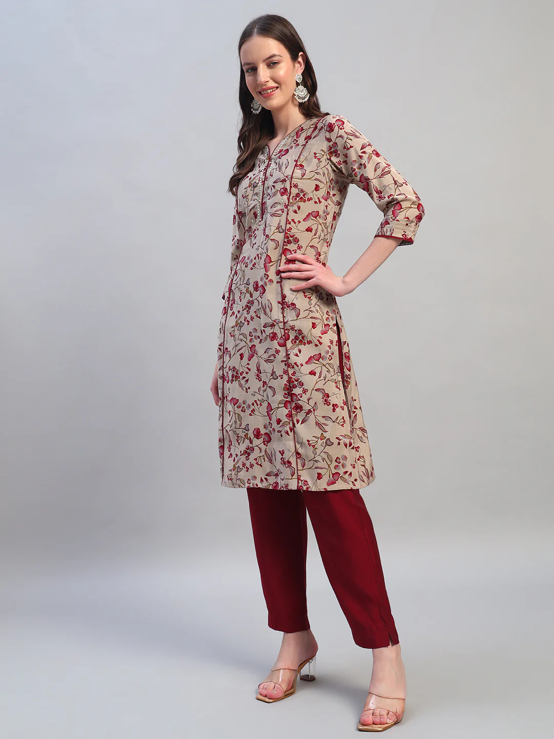 Women Printed Wine V-Neck 3/4th Sleeves Kurti Plazzo Set - Image 3