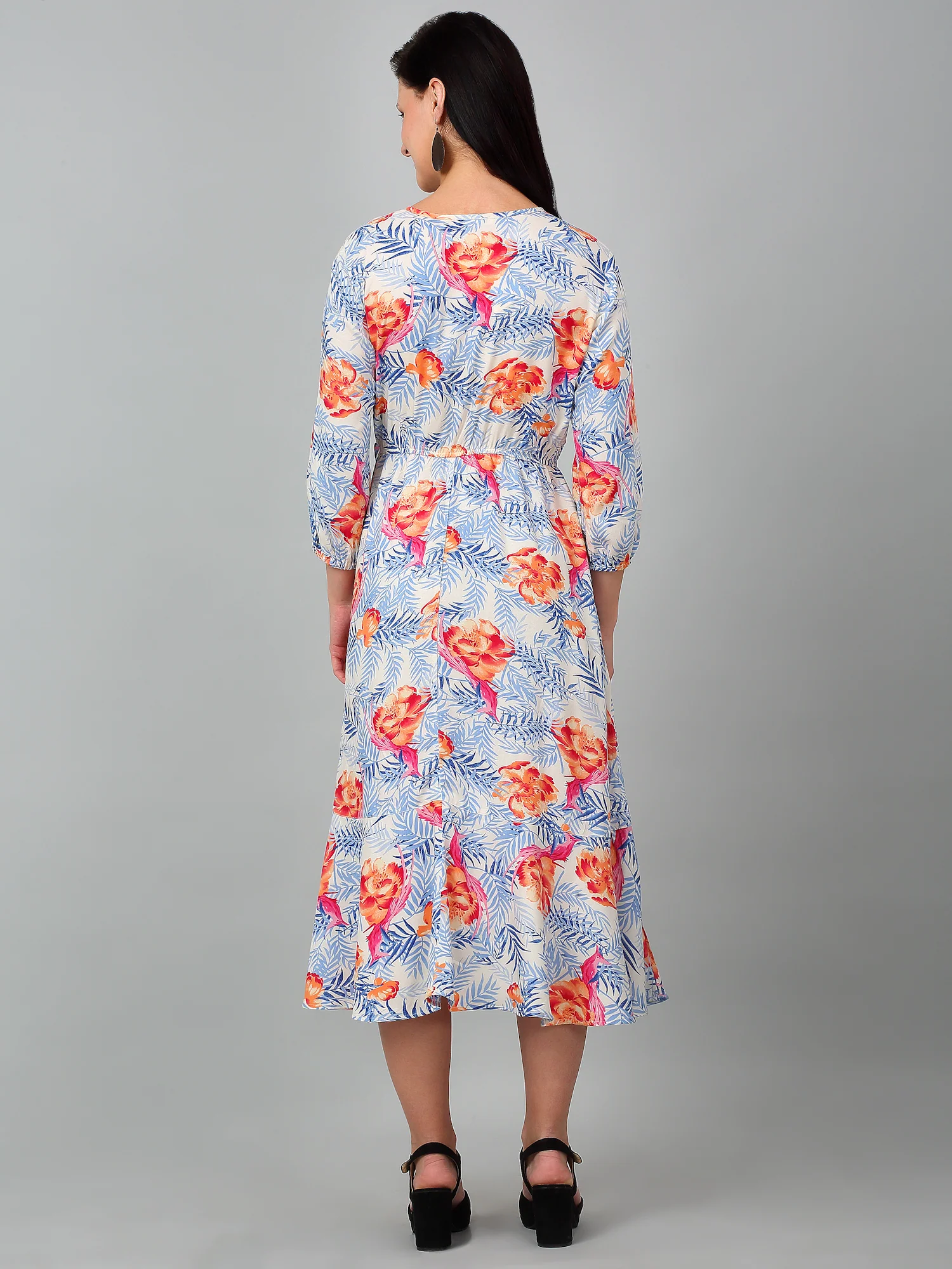 Women Sky Blue V-Neck Printed Dress - Image 4