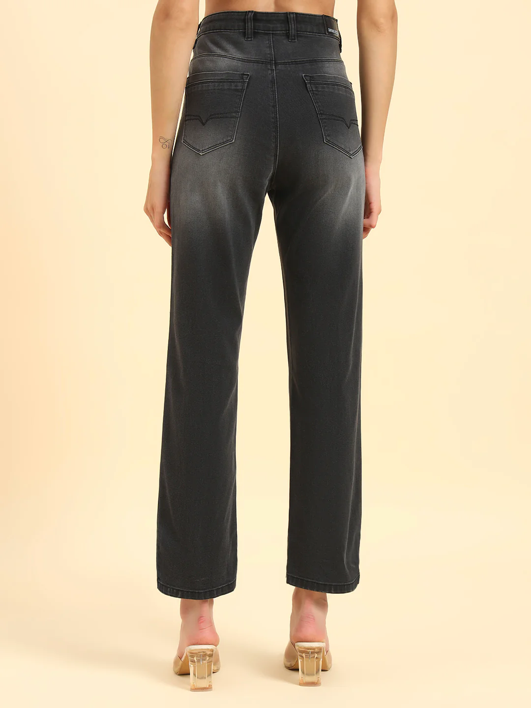 Women's Black Solid Regular Fit Casual Jeans - Image 9