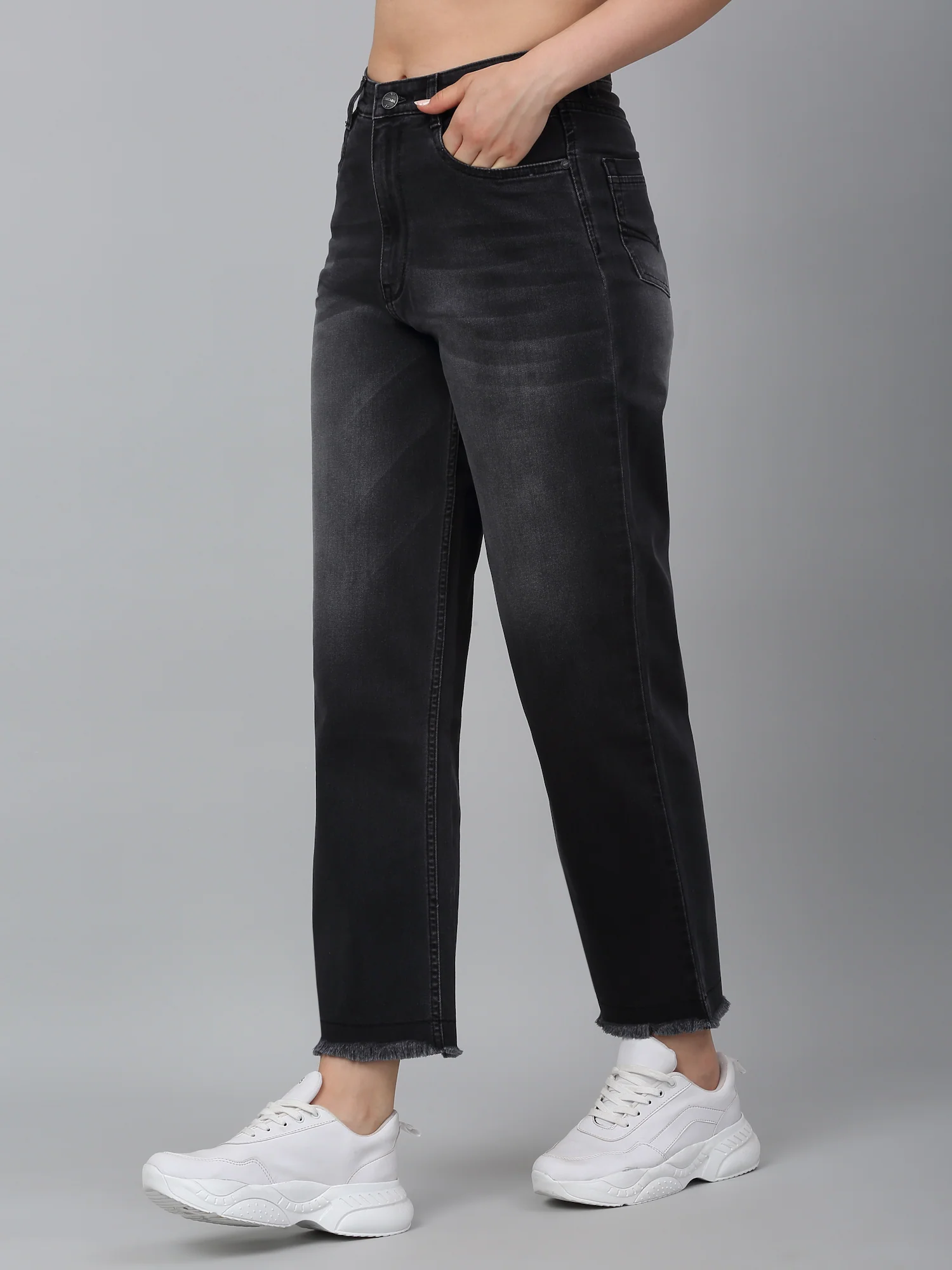 Women's Black Solid Wide Leg Stretchable Jeans - Image 3