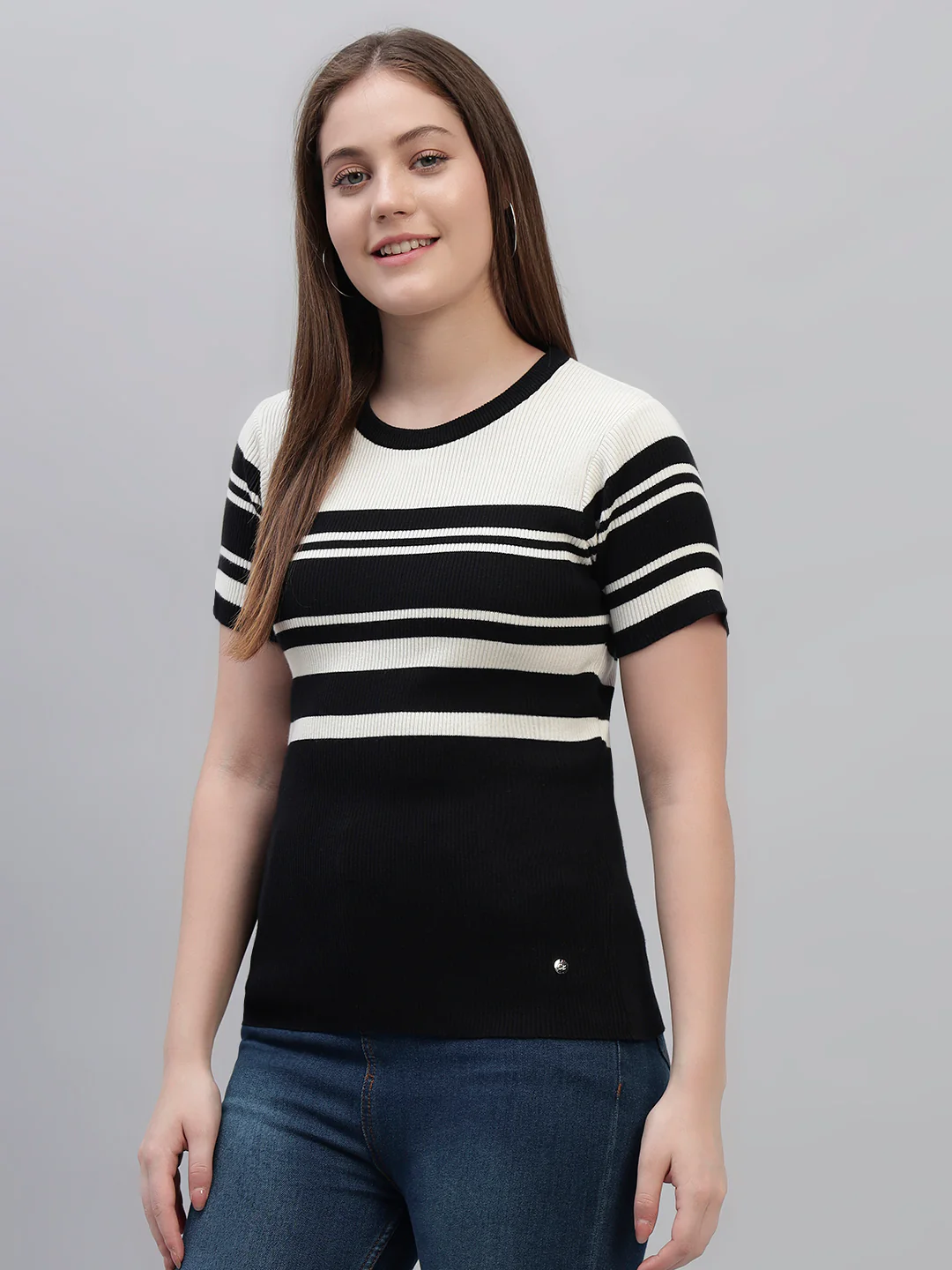 Women's Black Striped Half Sleeves Round Neck Casual T Shirt - Image 5