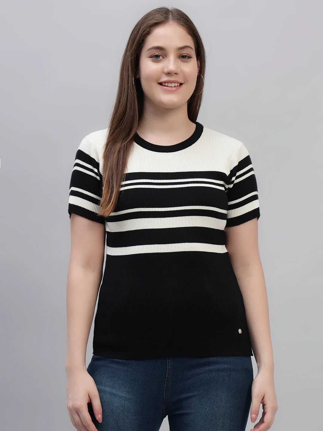 Women's Black Striped Half Sleeves Round Neck Casual T Shirt - Image 9