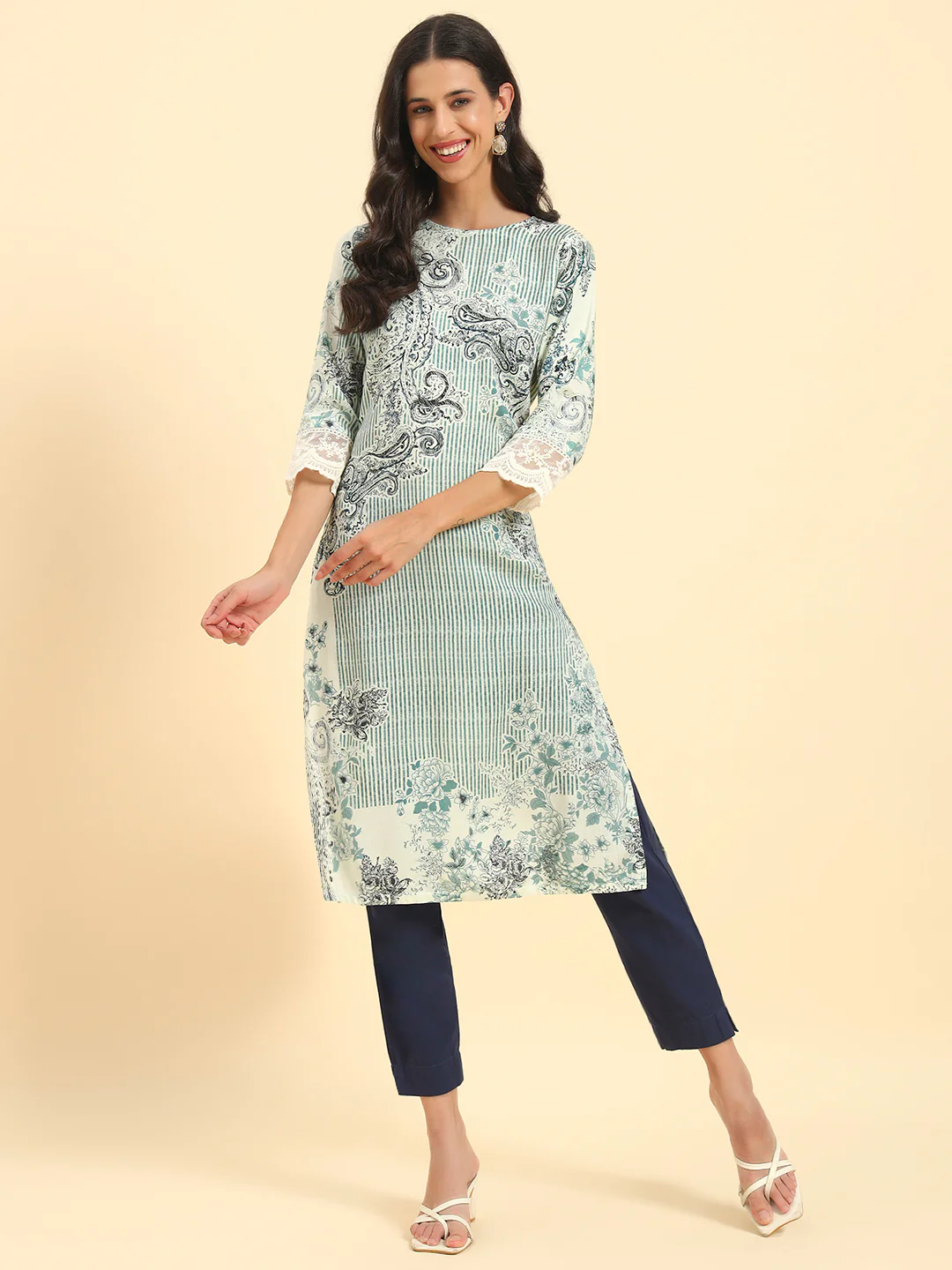 Women's Blue Printed 3/4th Sleeve Round Neck Casual Kurti - Image 3