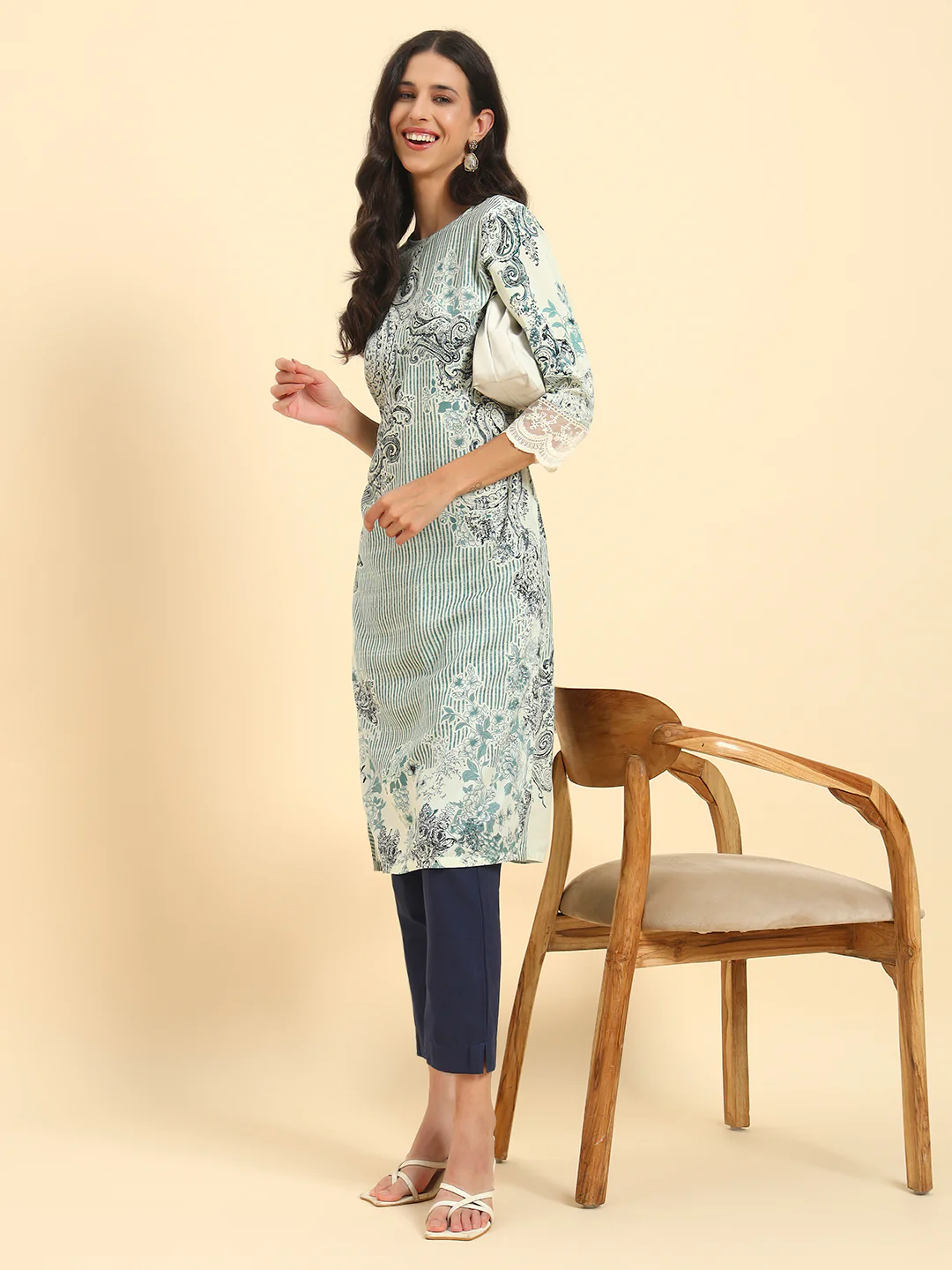 Women's Blue Printed 3/4th Sleeve Round Neck Casual Kurti - Image 9