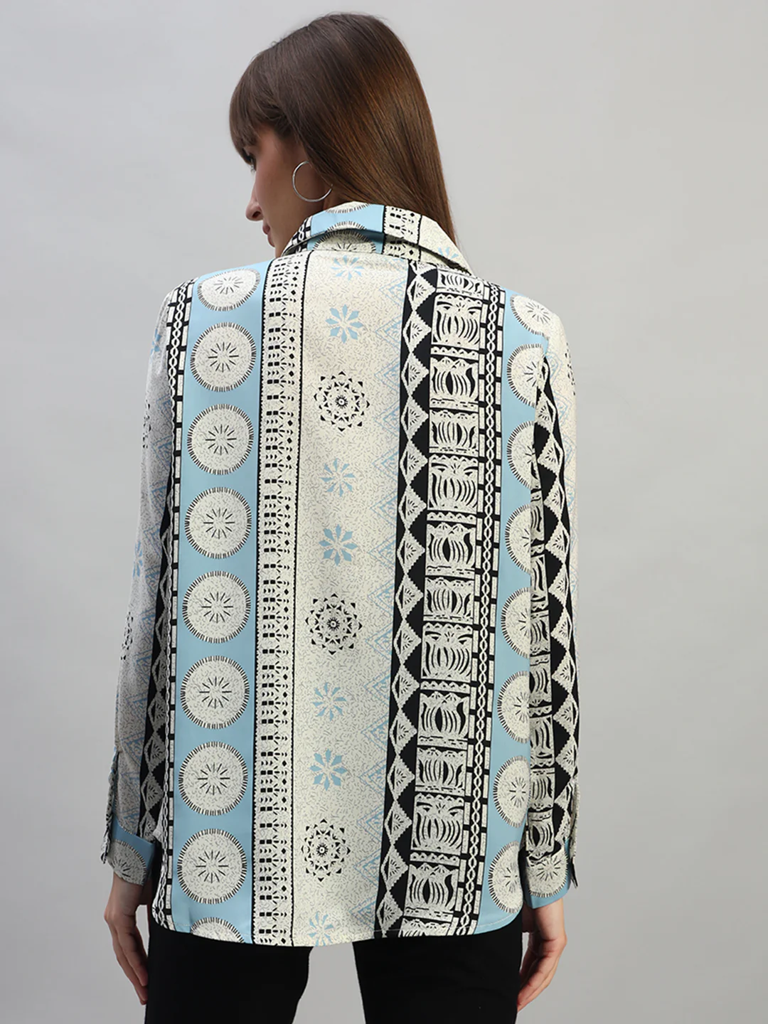 Women's Blue Printed Full Sleeves Spread Collar Casual Top - Image 4
